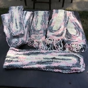 Scarfs lot of 7